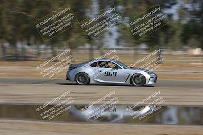 media/Sep-20-2025-Extreme Speed (Sat) [[1fcc23683c]]/Blue (Low Intermediate)/Session 1 (Sunset)/